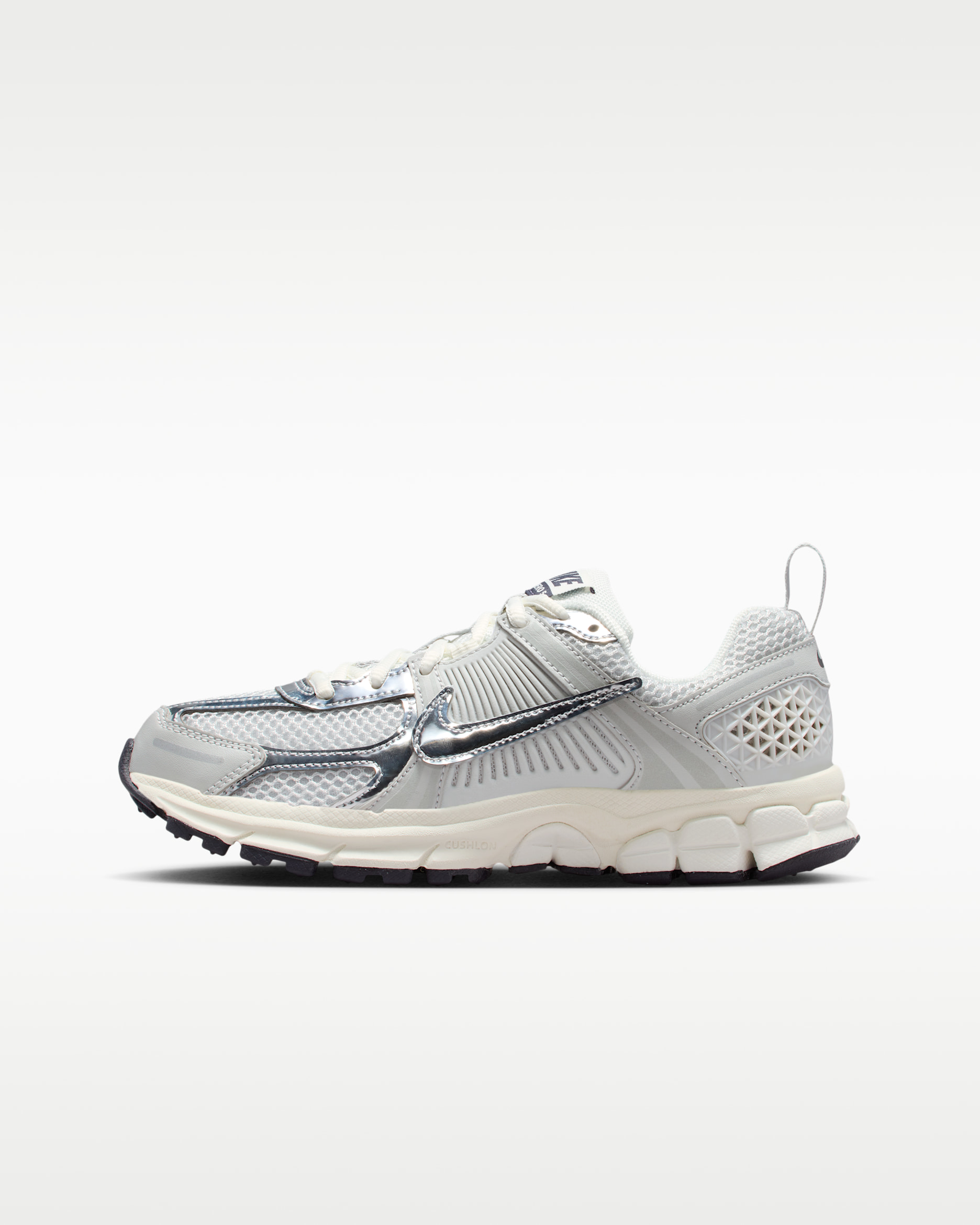 Nike Vomero 5 Big Kids' Shoes. Nike JP